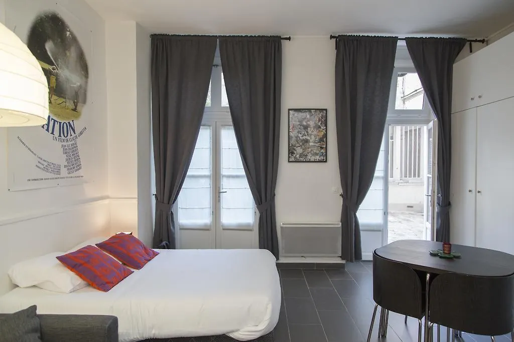 Apartamento Bonaparte Studio Paris